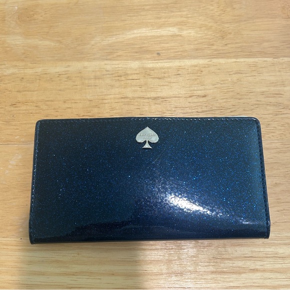 Kate Spade Midnight Blue Glitter Patent Long Snap Wallet VGUC - Picture 2 of 7